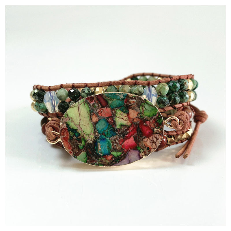 Bracelet en pierre d'empereur avec design artisanal unique