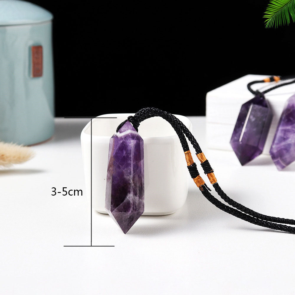 Pendentif améthyste avec dimensions 3-5 cm.