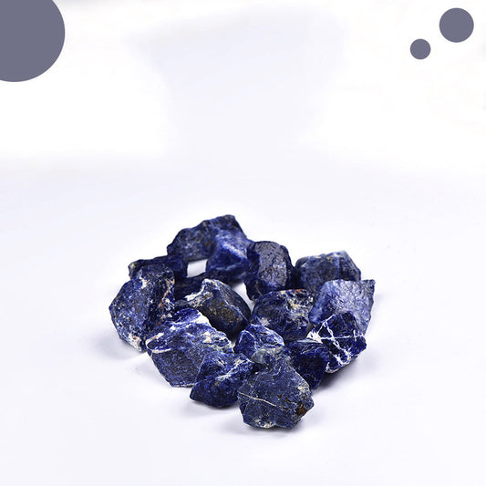 Discover the benefits of a raw crystal of natural blue stone.