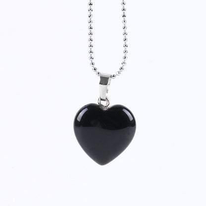 Collier avec pendentif cœur en pierre noire