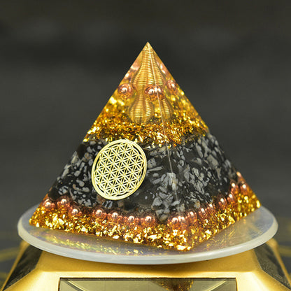 Pyramide Orgonite Énergétique Reiki – Purification et Harmonie pour la Maison