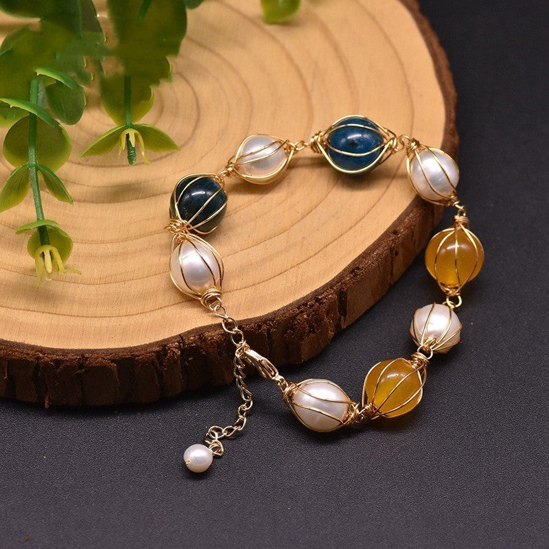 Bracelet en Perles d'Eau Douce, Cristal Bleu et Jade Jaune - Élégance Naturelle