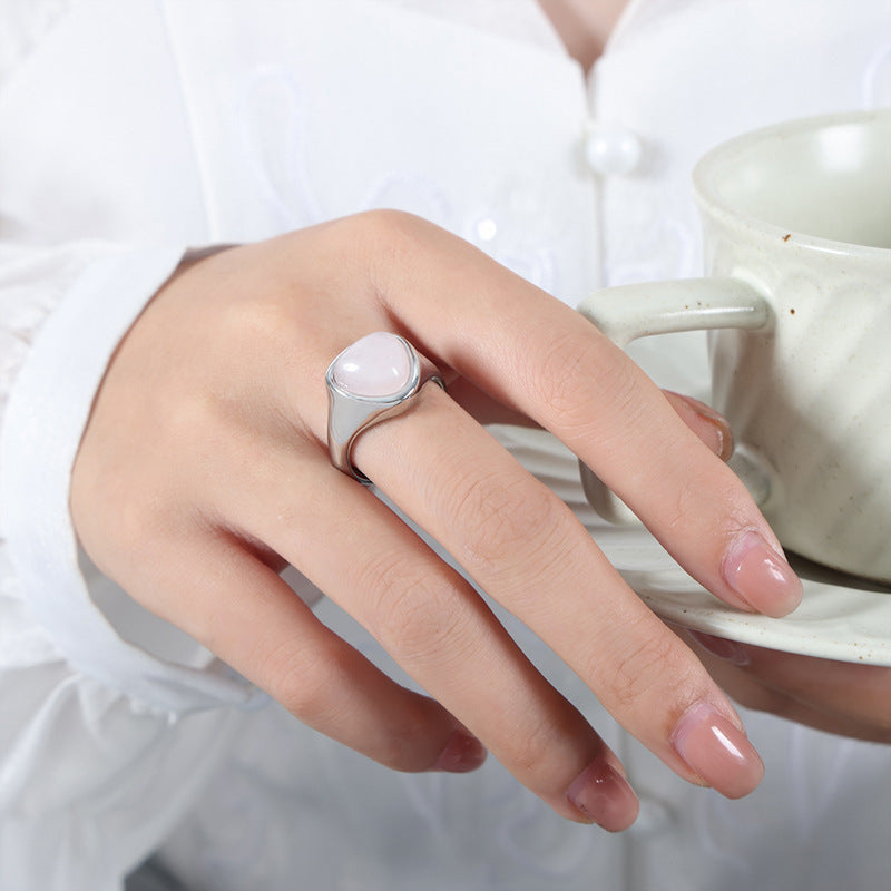 Bague Élégante en Acier Titane avec Pierre Naturelle – Style Rétro et Luxueux