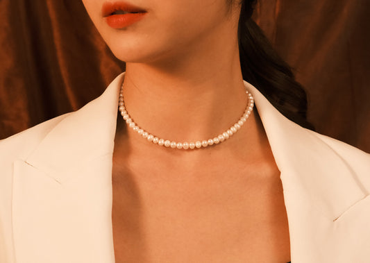 Natürliche Perlenkette – Eleganz und Raffinesse für Ihren Look