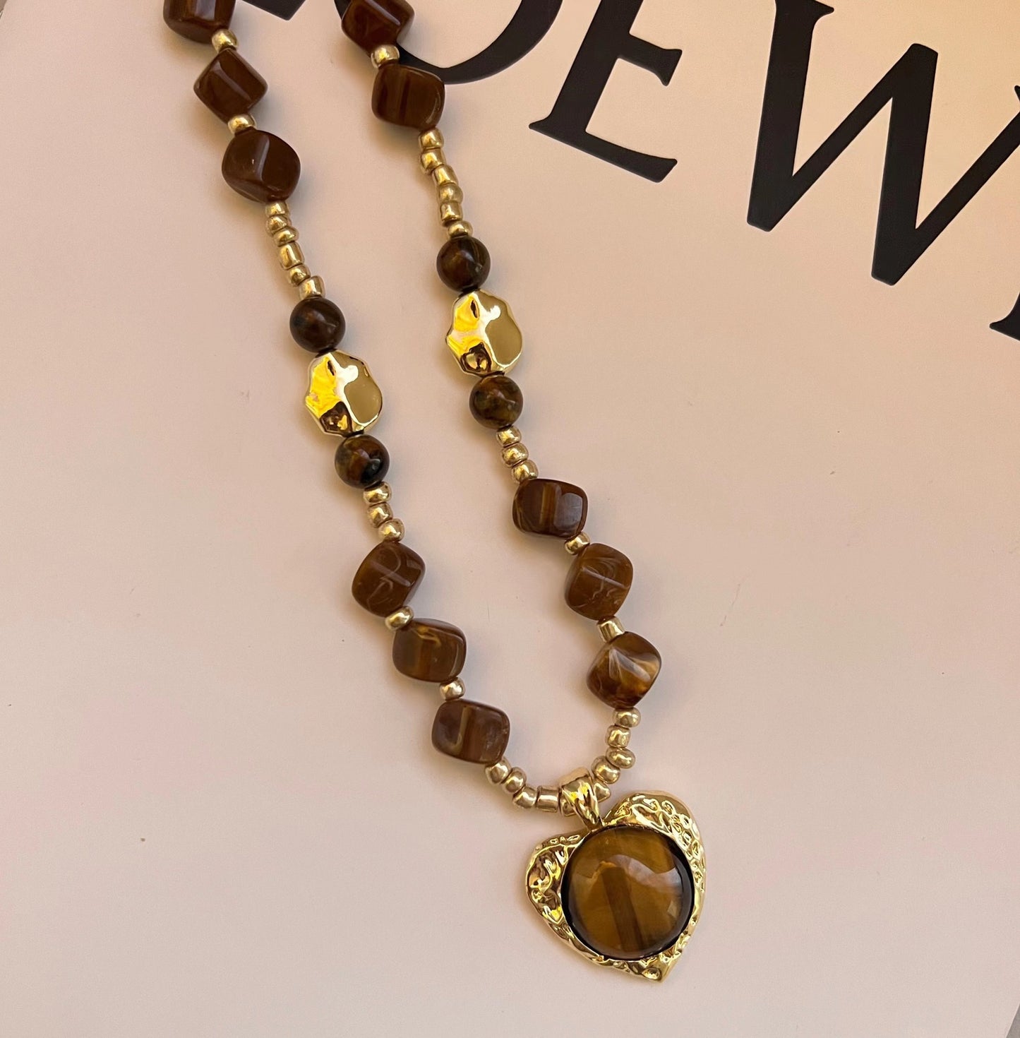 Natural Stone Tiger Eye Necklace – Geometric Beaded Clavicle Chain