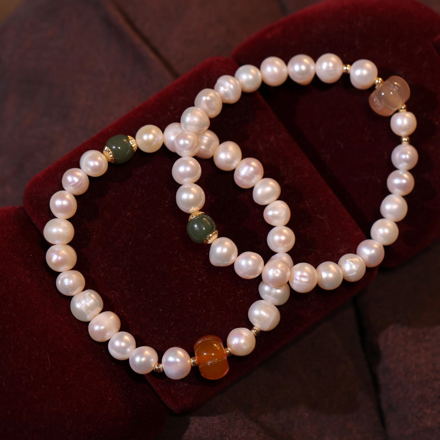 Bracelet avec Perles d'Eau Douce Naturelles et Accessoire Citrouille en Jade Hetian