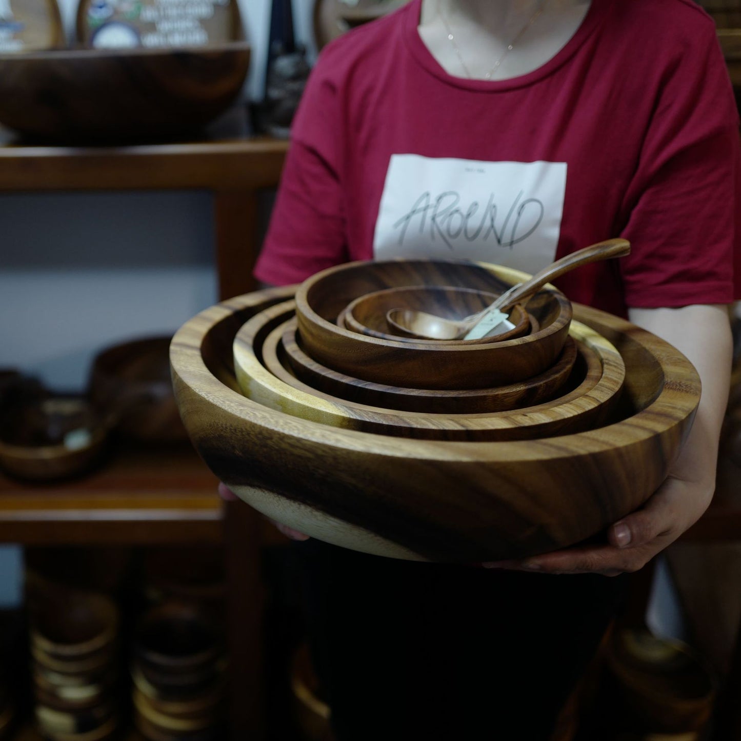 Natural Acacia Wood Tableware Set: Bowls and Plates