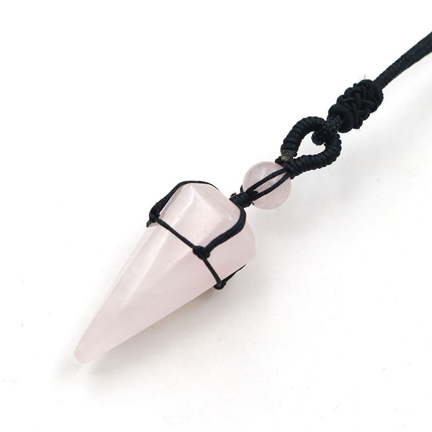 Collier Pendentif Hexagonal en Cristal Naturel – Chaîne Tressée et Design Géométrique