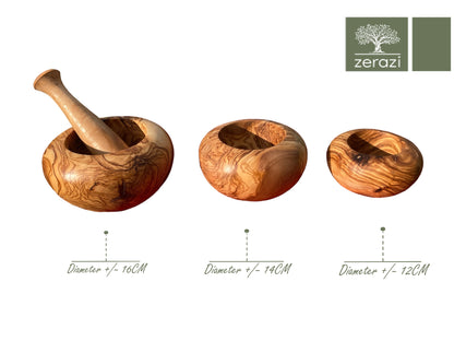 Mortero y maja de madera de olivo Zerazi