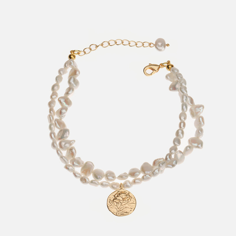 Pulsera de perlas naturales de agua dulce con patrón grabado - Una exquisita pieza de joyería para realzar tu estilo ✨
