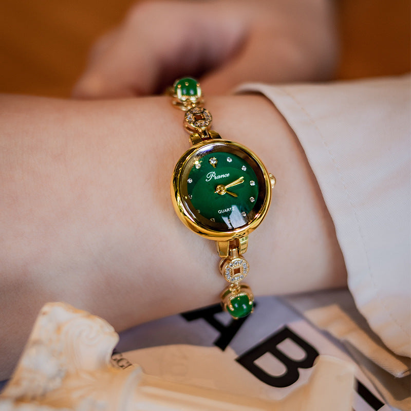 Montre en Jade avec Bracelet en Pièce de Monnaie en Cuivre - Idée Cadeau pour Femmes