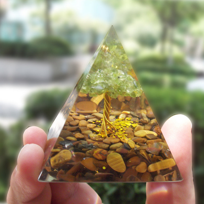 ¡Descubre la Magia del Árbol de la Vida en esta Pirámide Energética! ✨