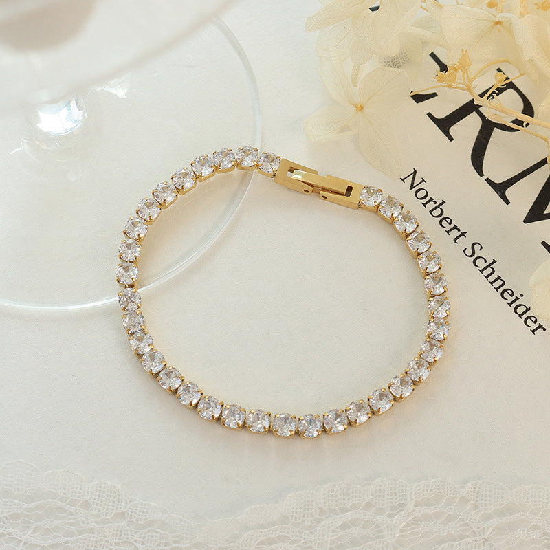 Bracelet en Zircon et Acier Inoxydable – Élégant, Hypoallergénique, Idéal Cadeau Femme